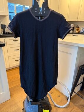 Wilt Men's Navy V-Neck Short Sleeve Tee